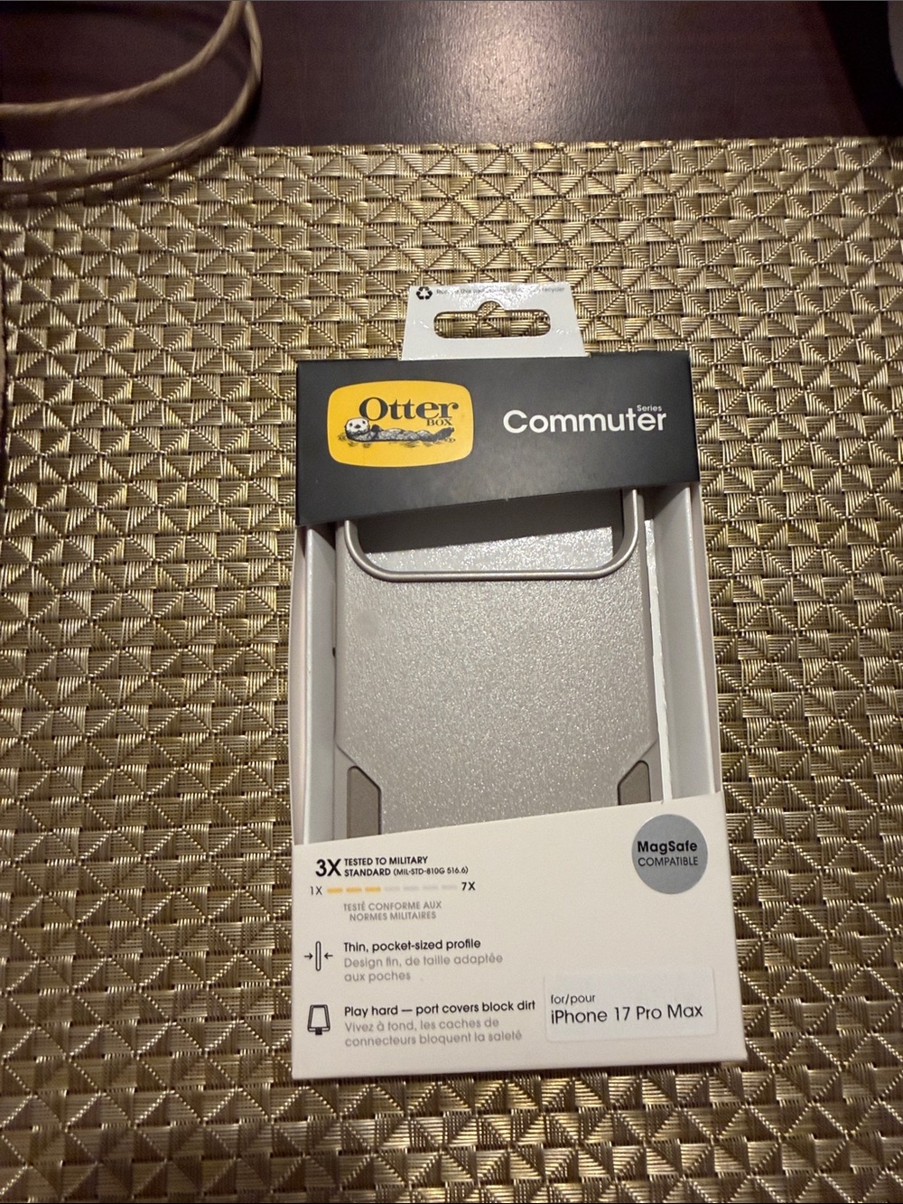 OtterBox Commuter Series iPhone 17 Pro Max Case - Silver Glitter